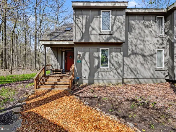 33 Elevator, Lake Harmony, PA 18624
