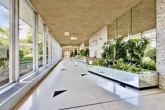 3rd image of 3950 N Lake Shore Dr APT 1018