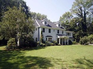 135 Brookside Rd, Darien, CT 06820