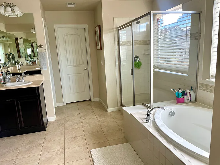 739 Cristo Ln — Photo 10