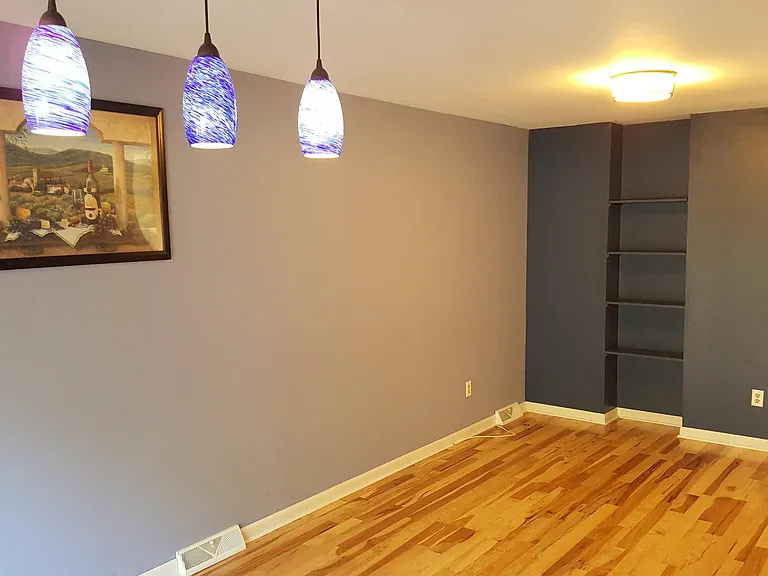 Dining Area View2
