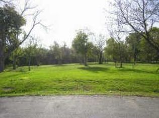 1 Westpoint Dr, Missouri City, TX 77459