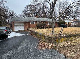 5911 Lambert Dr, Temple Hills, MD 20748