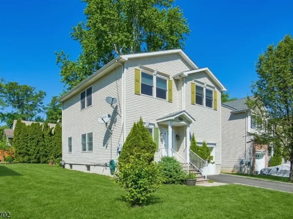 21 Grove St, Summit, NJ 07901