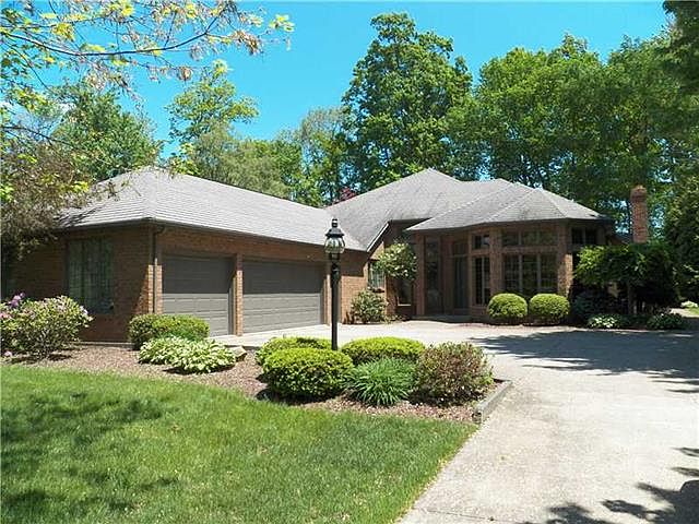1st image of 1187 Foxwood Dr