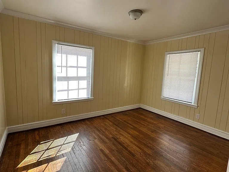 3738 Beatties Ford Rd — Photo 5