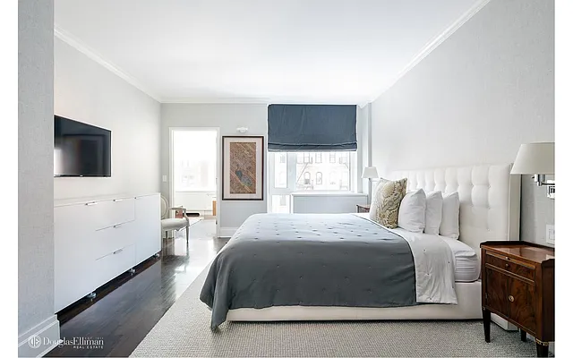 Sold by Douglas Elliman | media 7