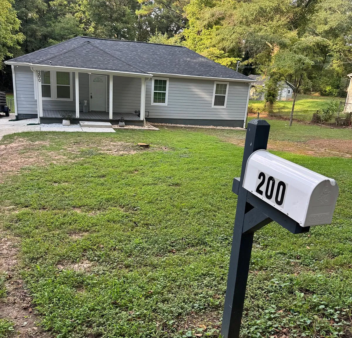3 bed, $2,100 — Photo 3