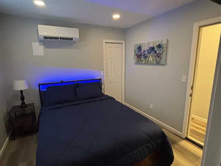 202 W Jackson St #1 — Photo 1
