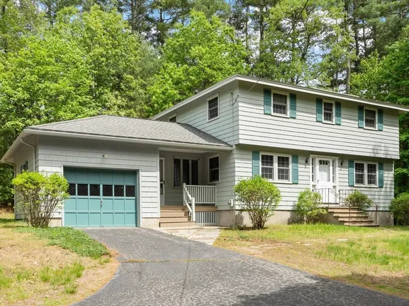 18 Cambridge St, Chelmsford, MA 01824