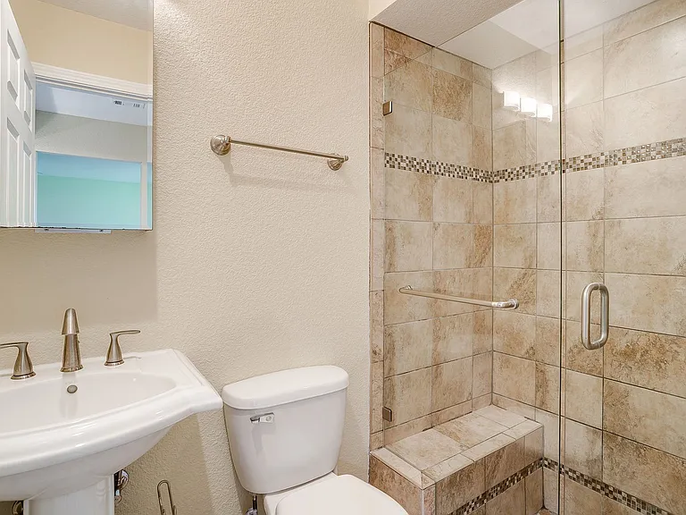 1804 Impala Dr — Photo 18