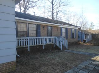 627 W Vandalia Rd, Greensboro, NC 27406