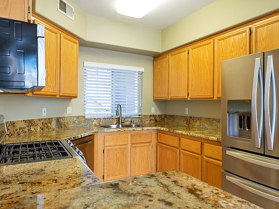 4th image of 9901 Trailwood Dr APT 1093