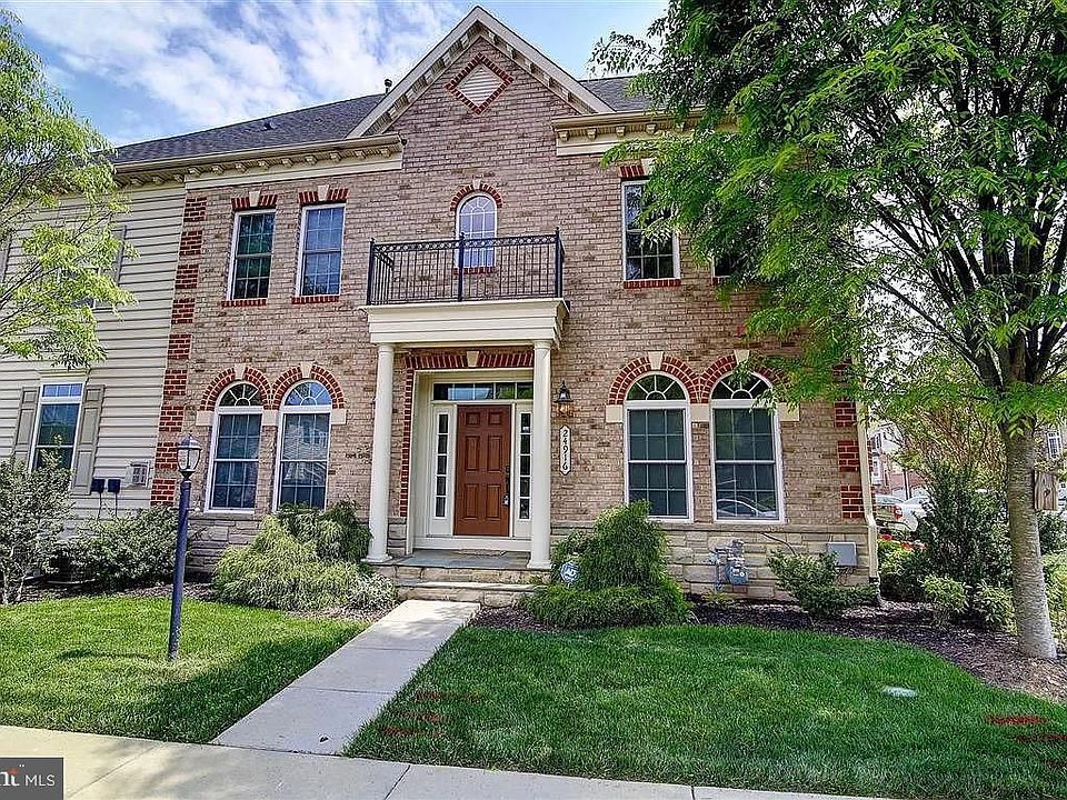 1st image of 24916 Avonlea Dr