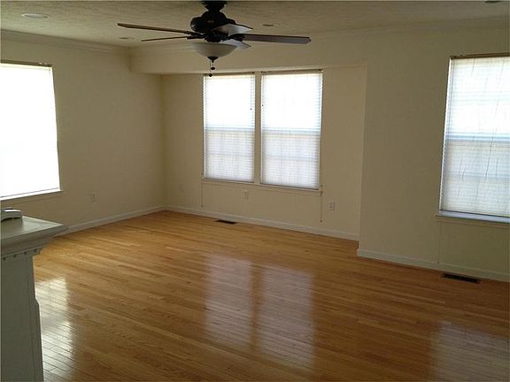 3rd image of 2200 Michael Dr