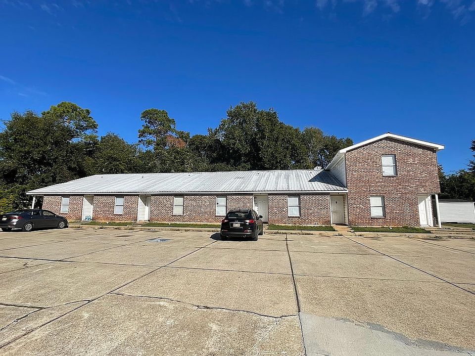 1st image of 801 Oakleigh Ave