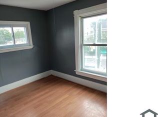 209 Massabesic St #2, Manchester, NH 03103
