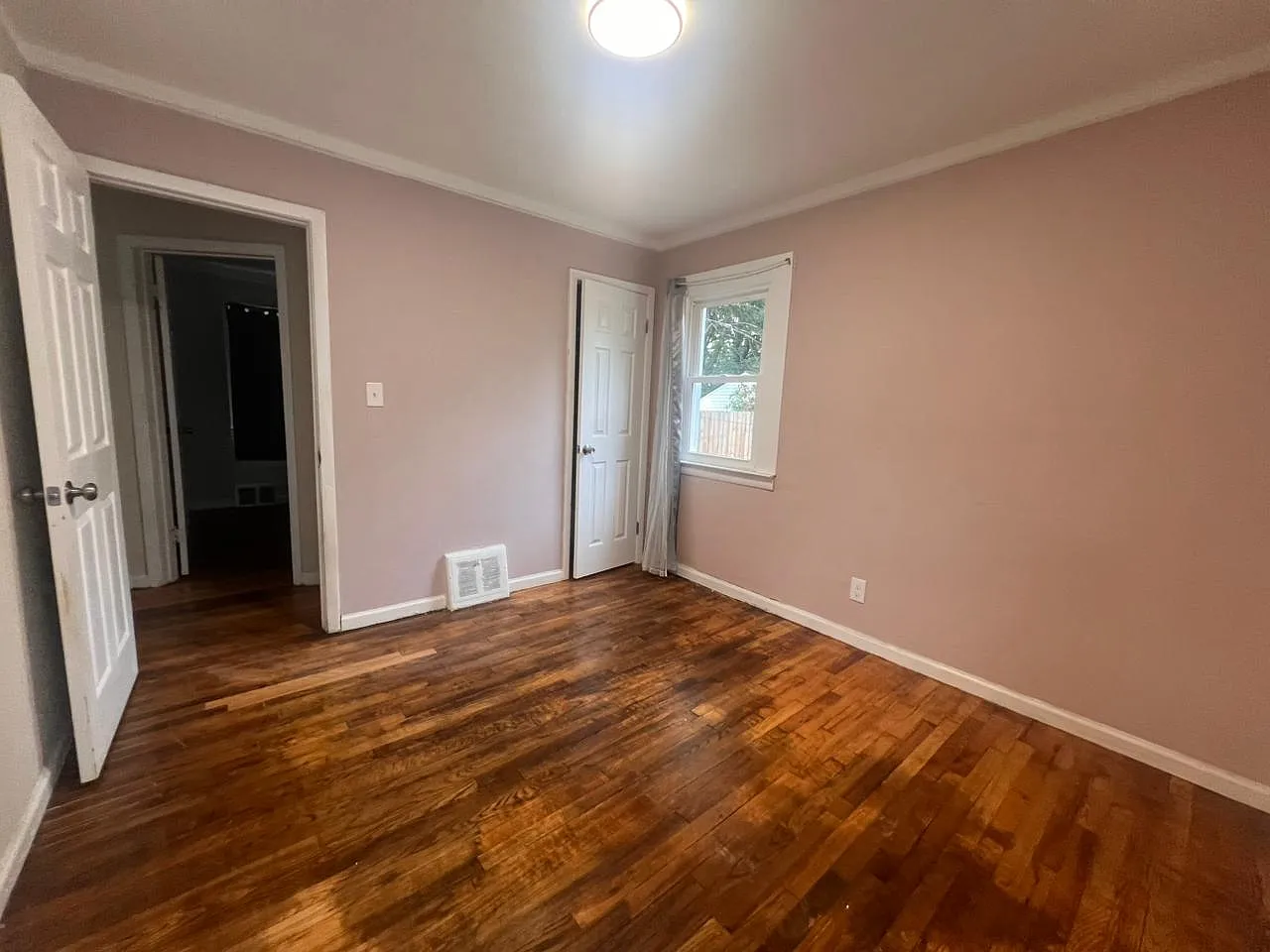 8032 Vaughan Street - Pincha Investments LLC - 1 — Photo 4