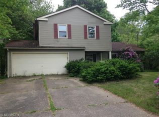 4106 Ruth Dr, Rootstown, OH 44272