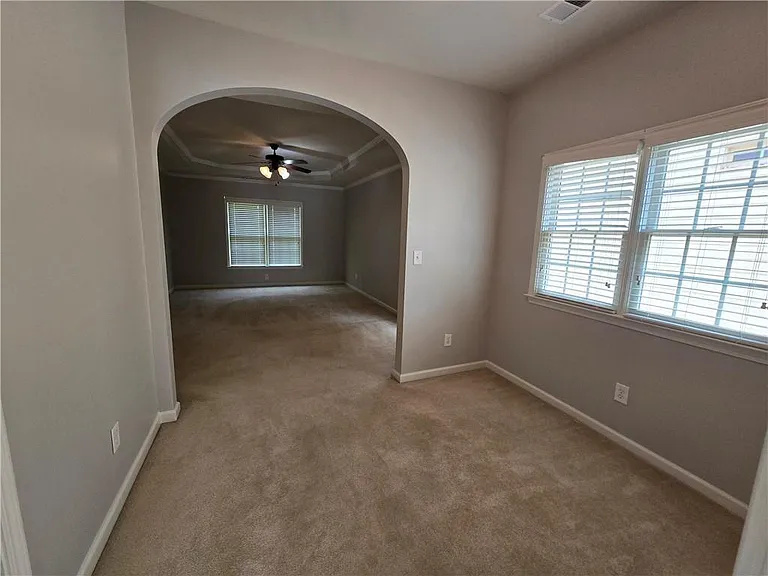624 Maple Grove Way — Photo 12