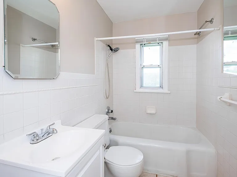 940 Kendall St #UPPER — Photo 12