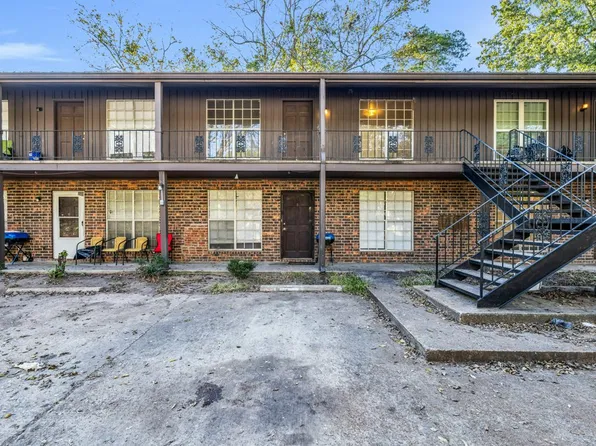 26944 E Main St #17, West Pt, MS 39773