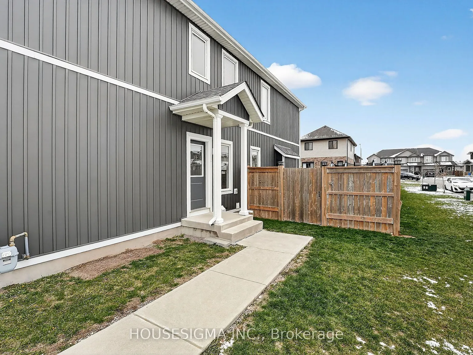 2 bed, $1,800 — Photo 3