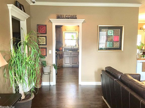 3rd image of 3204 Stonehenge Dr