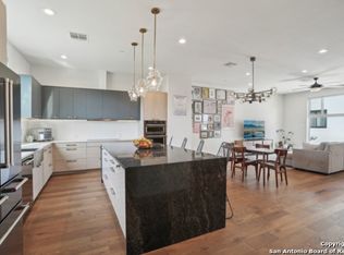 310 Clay St Residence 11, San Antonio, TX 78204