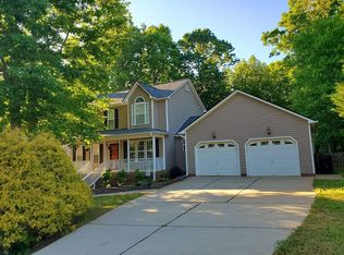 1912 Middle Ridge Dr, Willow Spring, NC 27592