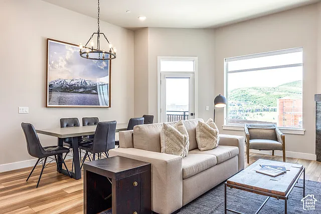 2 bed, 1277 sqft, $3,300 — Photo 2