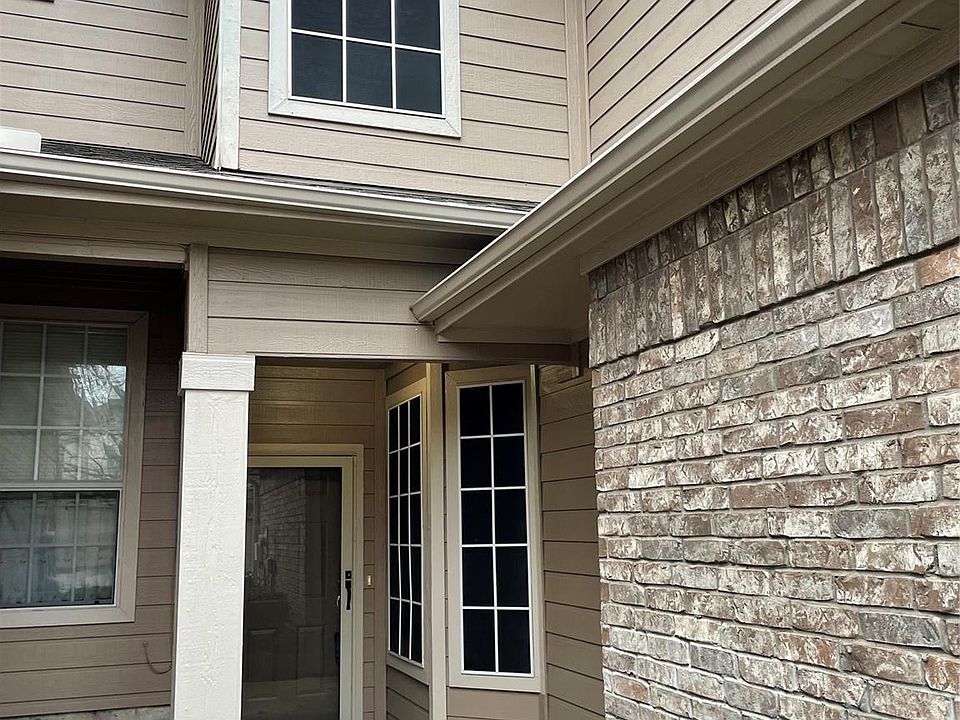 1st image of 921 Englewood Ln