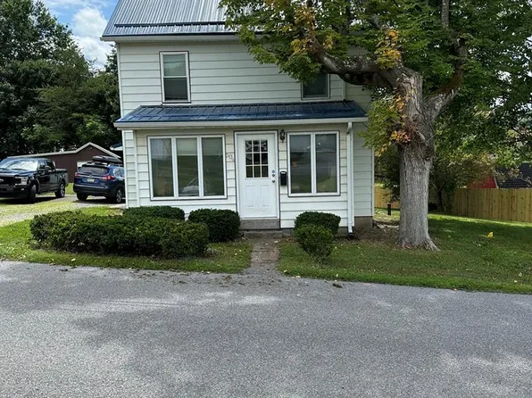 504 Horner St, Windber, PA 15963