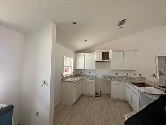 5th image of 9650 Bahia Rd