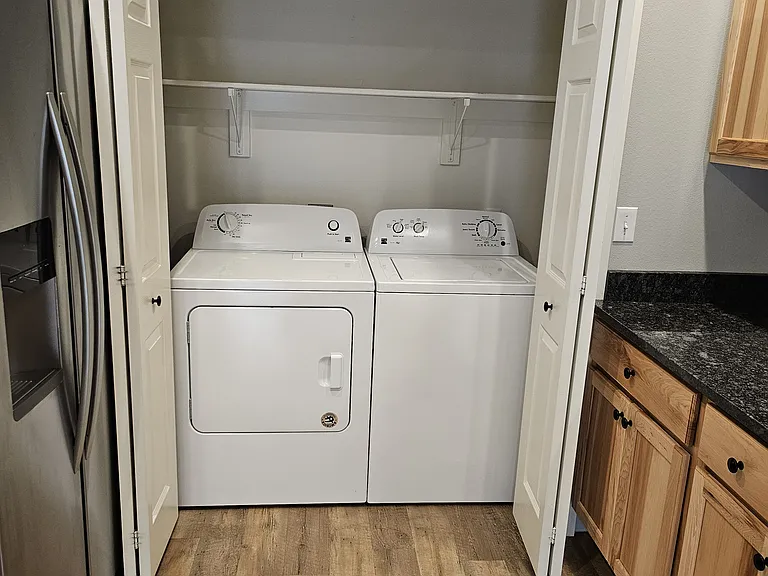 2111 Alder St #4 — Photo 3