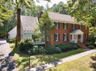 10701 Cherokee Rd, Midlothian, VA 23113