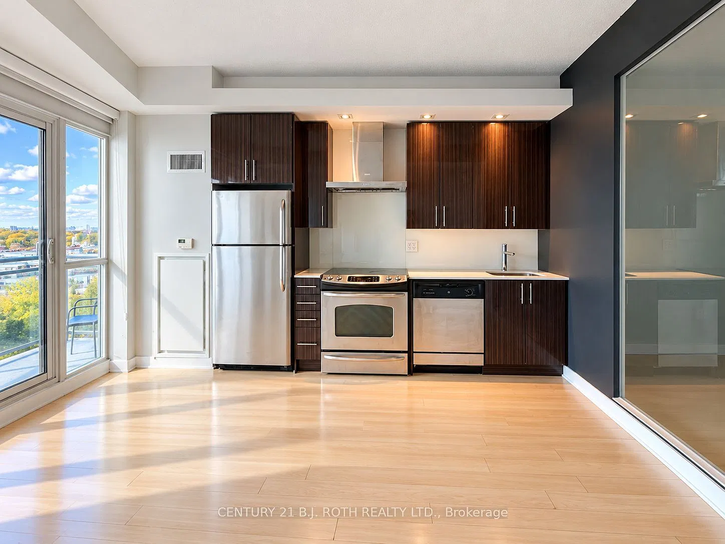 1 bed, $2,200 — Photo 4