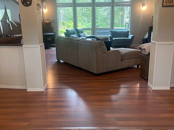 5th image of 8011 Poppy Ct