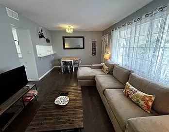 807 W Trinity Ave #241