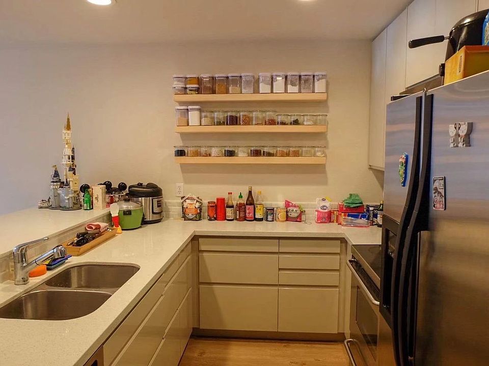 275 W Roy St APT 406, Seattle, WA 98119 Zillow