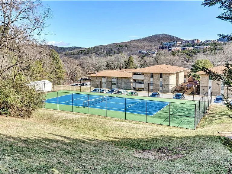 5260 Crossbow Cir #9 — Photo 22