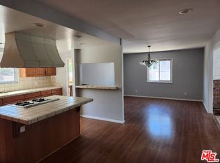 9542 Yolanda Ave, Northridge, CA 91324