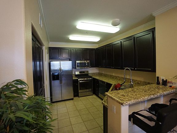 4th image of 1508 Paseo Aurora