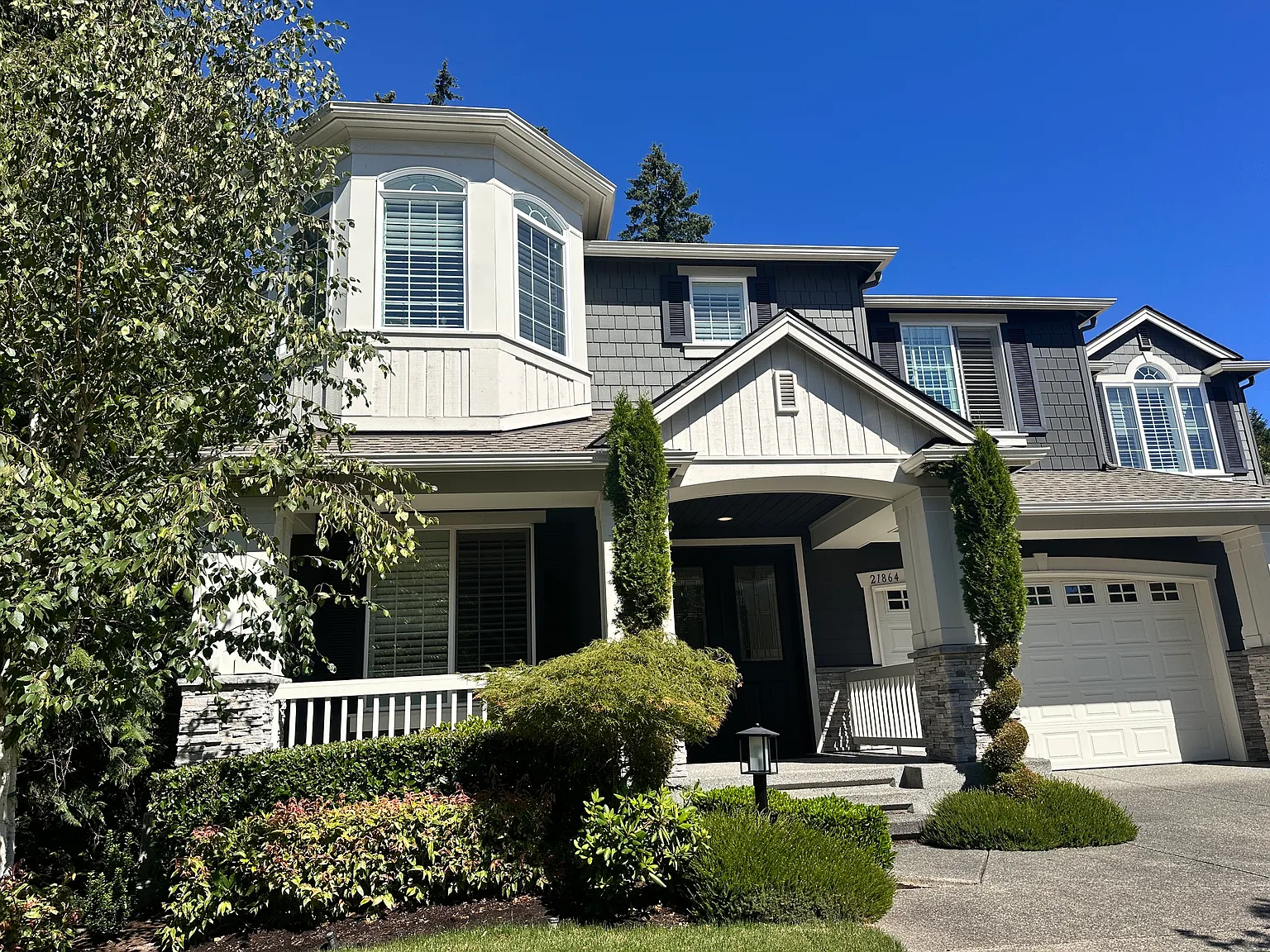 5 bed, 4140 sqft, $7,300 — Photo 2
