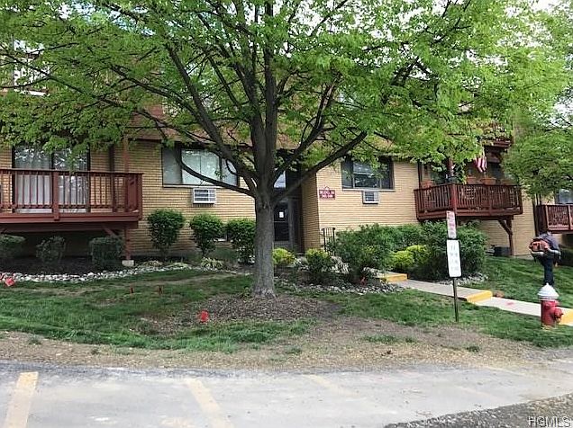 1st image of 345 Richard Ct Unit 345