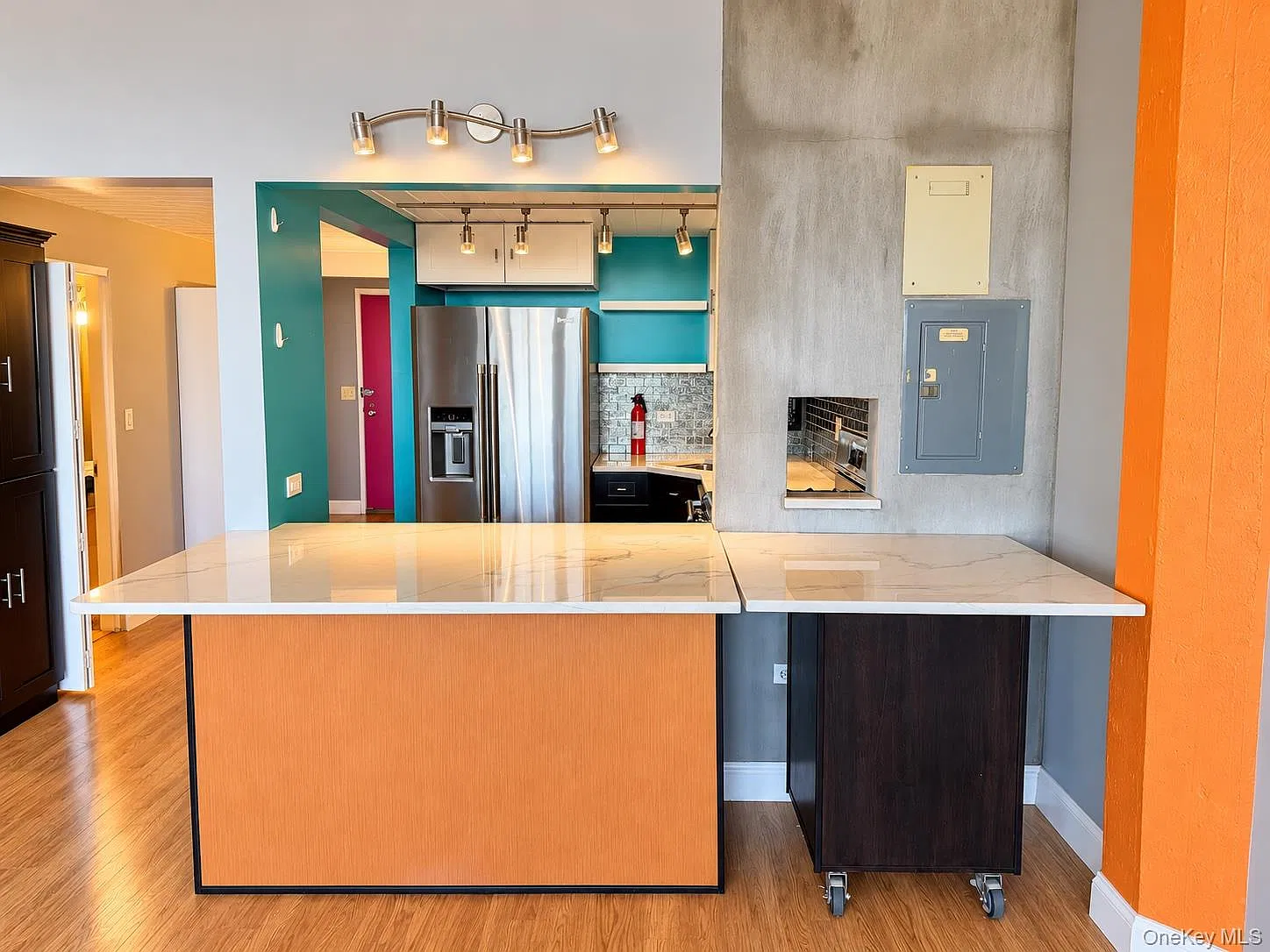 Studio, 1.0 bath, 874 sqft, $2,900 — Photo 3