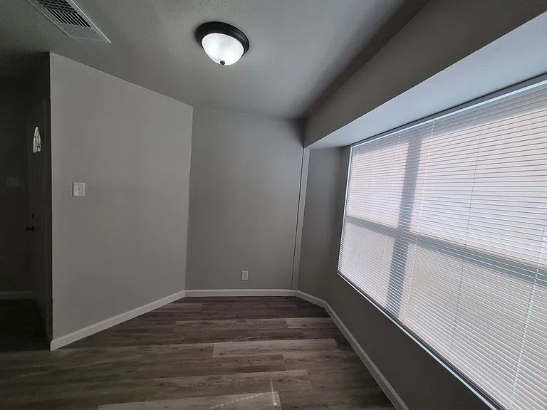 4025 Coral Sunrise — Photo 7