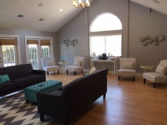 3rd image of 26675 W Carnegie Park Dr #1