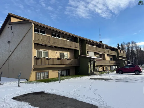 228 Woodridge St APT 13, Fairbanks, AK 99709