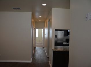 802 E 21st St APT 10, Cisco, TX 76437